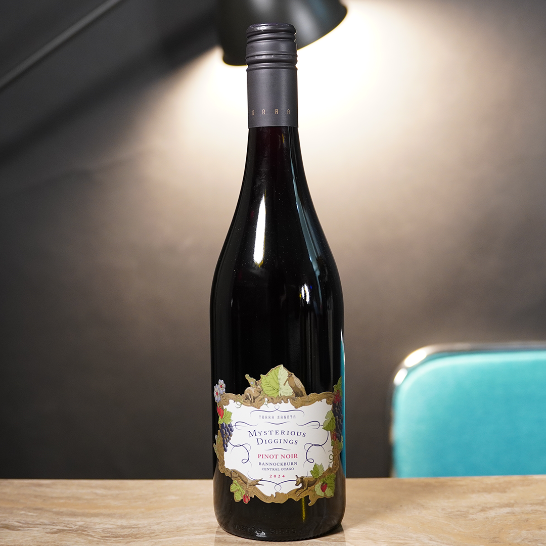 Central Otago Mysterious Diggings Pinot Noir / Bannockburn